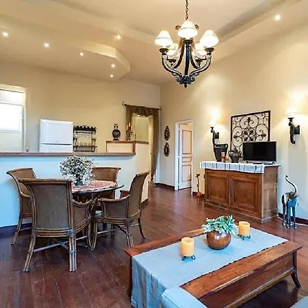 L'authentique Charme Rustique Et Retro Proche Croisette Et Plages Daire *