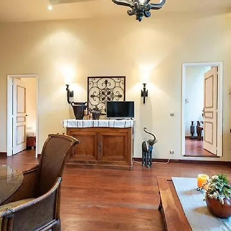 L'authentique Charme Rustique Et Rétro Proche Croisette Et Plages Appartement